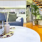 דירה French-style Duplex Loft Few Steps To Douro River