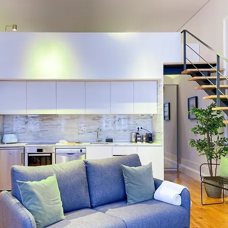 شقة French-style Duplex Loft Few Steps To Douro River