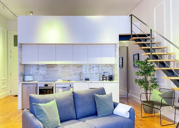 Апартаменты French-style Duplex Loft Few Steps To Douro River