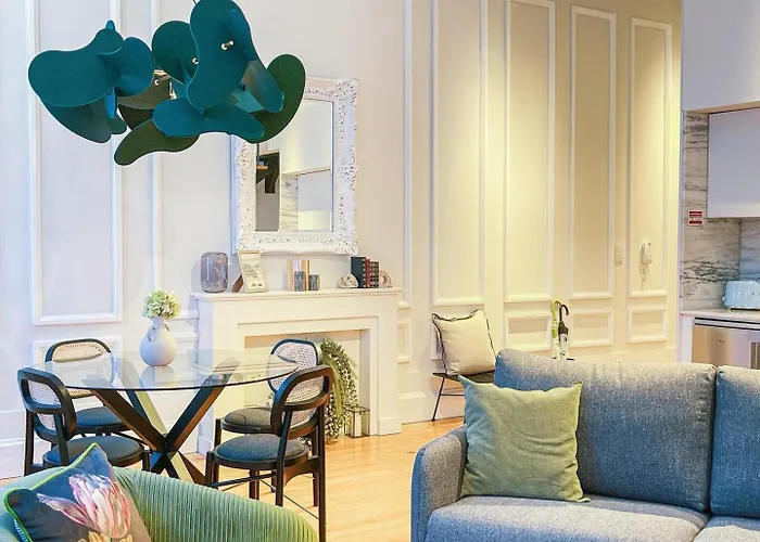 French-style Duplex Loft Few Steps To Douro River Апартаменты *